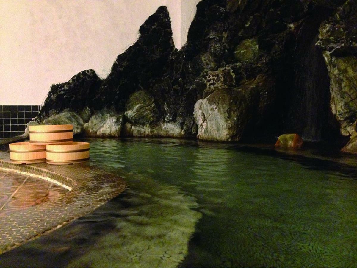 Hotel Ikaho Ginsui Shibukawa Екстериор снимка